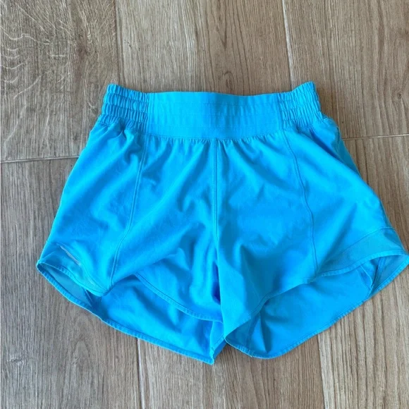 Lululemon Hotty Hot High-Rise Lined Short in Blue Cool - Picture 3 of 5